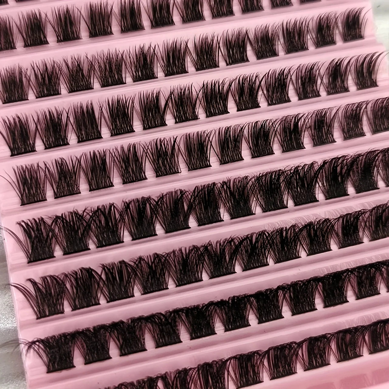 Natural D-Curl Lash Clusters – DIY Extension Set