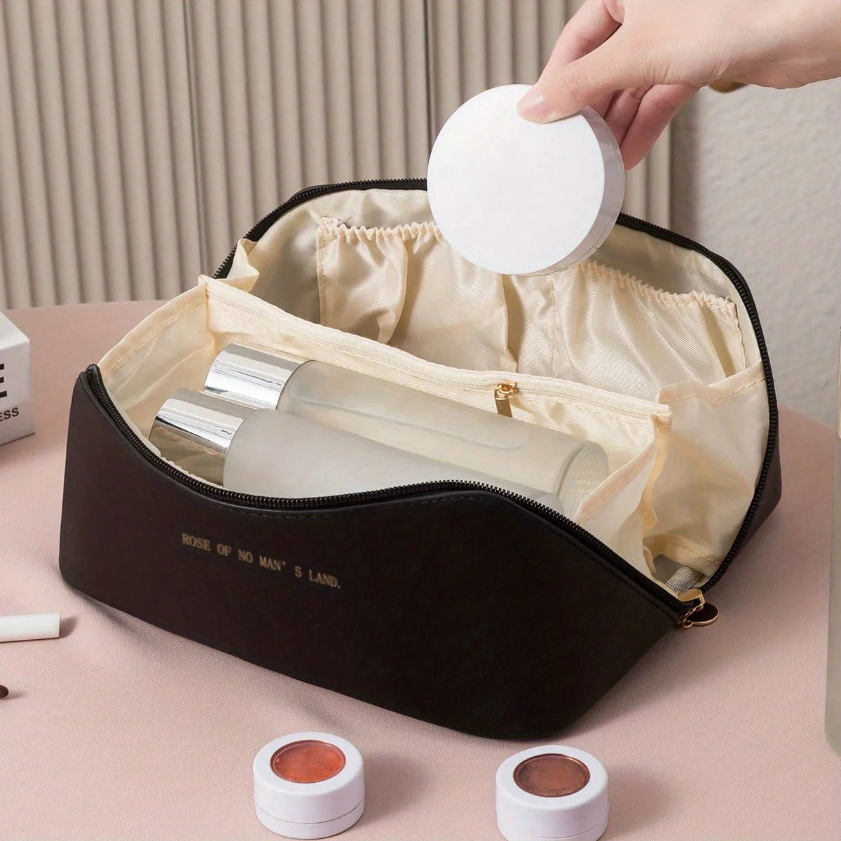 Trusă organizatoare pentru cosmetice de călătorie – Luminora